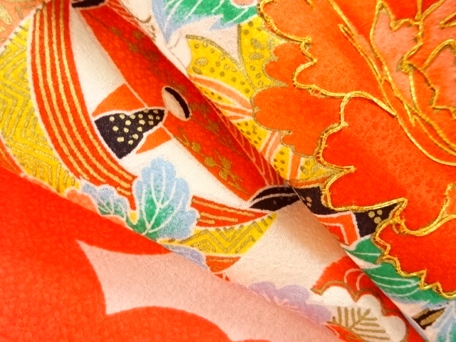  花車模様刺繍子供着物(内袖・長襦袢付き)